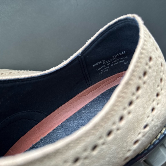 Men’s Cole Haan Dress Shoes Size 10 1/2, Tan and Grey in color - Picture 5 of 7